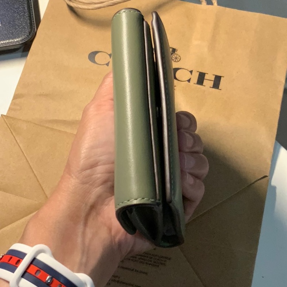 Coach wallet - Picture 3 of 3